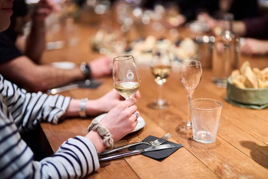 Paris: French Wine Tasting Class with Sommelier - Reading French and Champagne labels