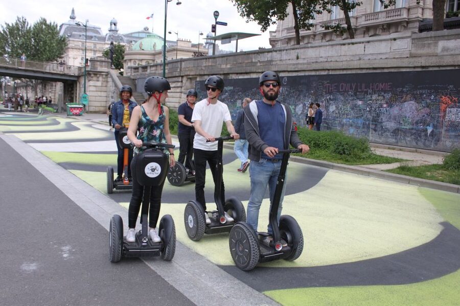 Paris: Guided Segway Tour - What the guide adds