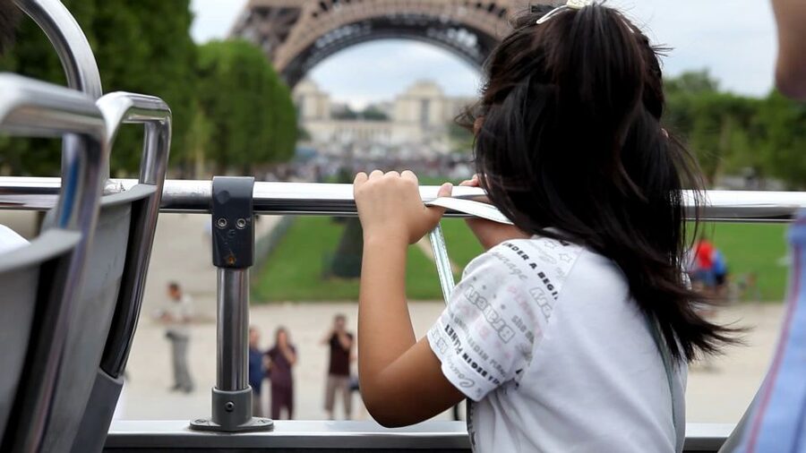 Paris: Hop-on Hop-off Bus Tour & Seine Cruise Bundle Tour - Stop 7: Arc de Triomphe and the Champs-Élysées
