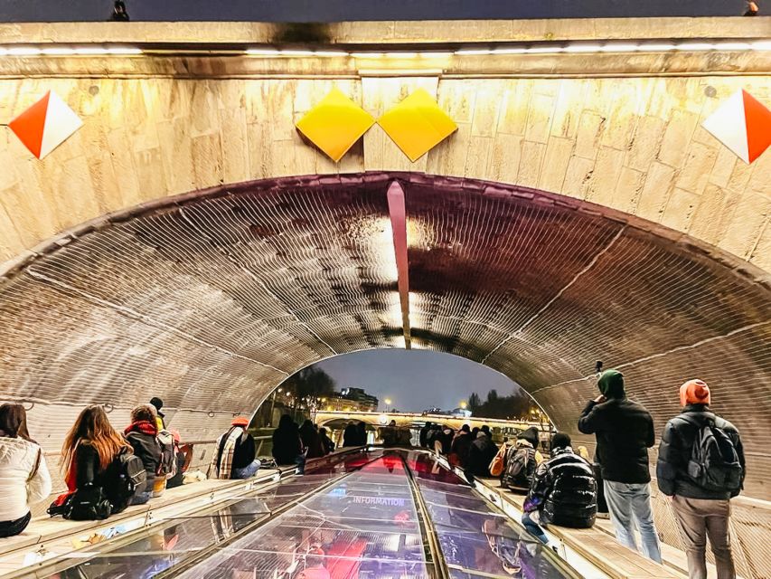 Paris: Illuminated Evening River Cruise & Waffle Tasting - Who should book this cruise?
