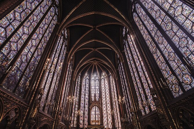 Paris in a Day: Louvre or Orsay, Eiffel Tower, City Walk & Cruise - Île de la Cité and the Birthplace of Paris