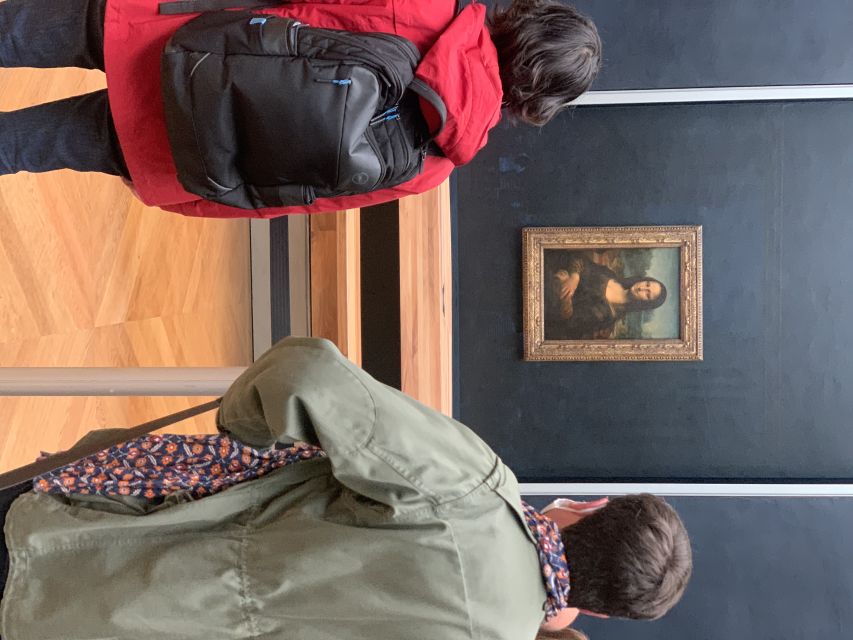 Paris Louvre: 2-Hour Private Tour for Groups or Families - What two hours can realistically cover