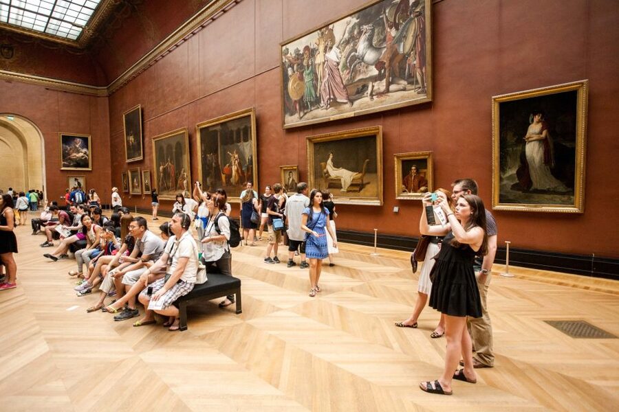 Paris: Louvre Museum Guided Tour - Venus de Milo and Winged Victory
