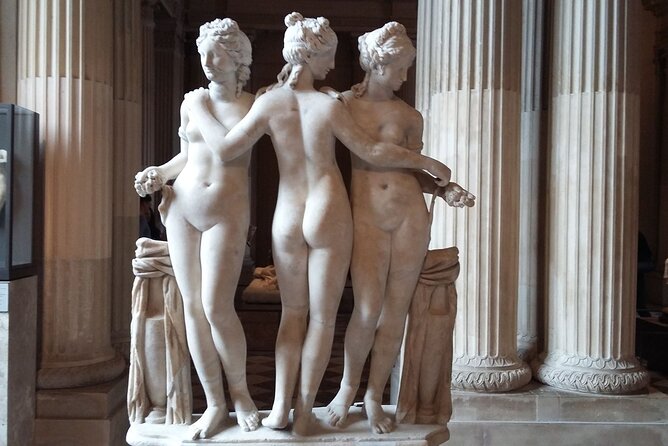 Paris: Louvre Museum Tour Mona Lisa & Iconic Masterpieces - The Louvre palace and medieval foundations