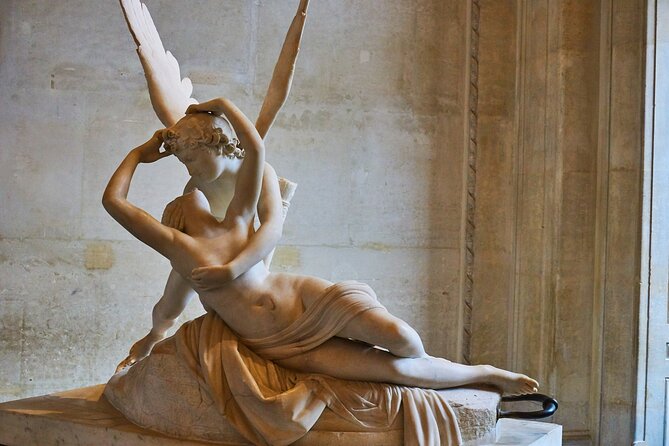 Paris Louvre Small Group Tour with Pre-Reserved Tickets - Which guide style will suit you