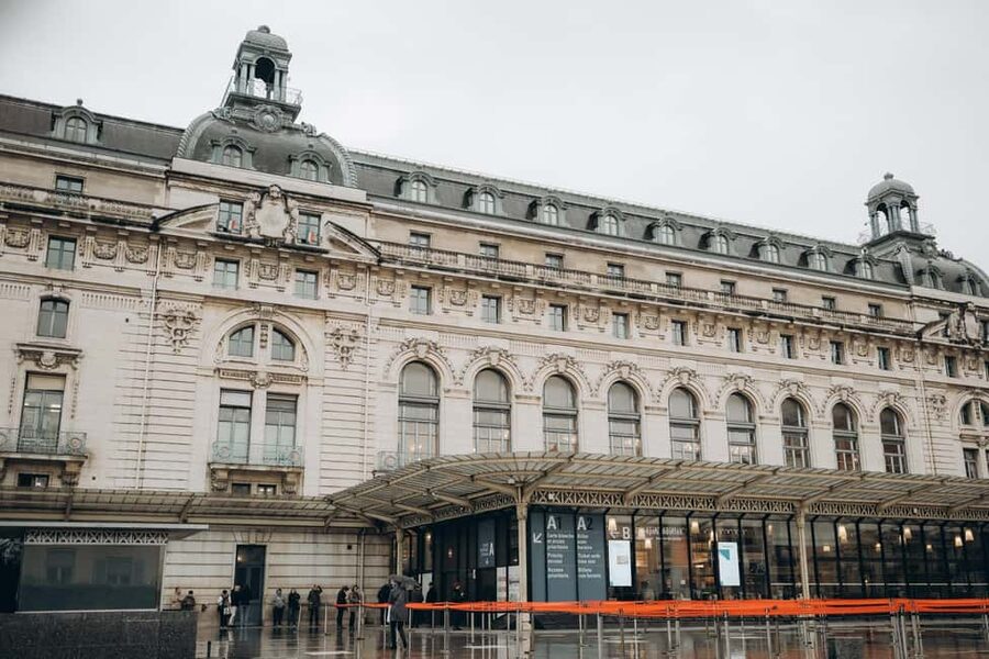 Paris: Musée d’Orsay Ticket and Guided Tour - Why the Musée d’Orsay works so well with a guide