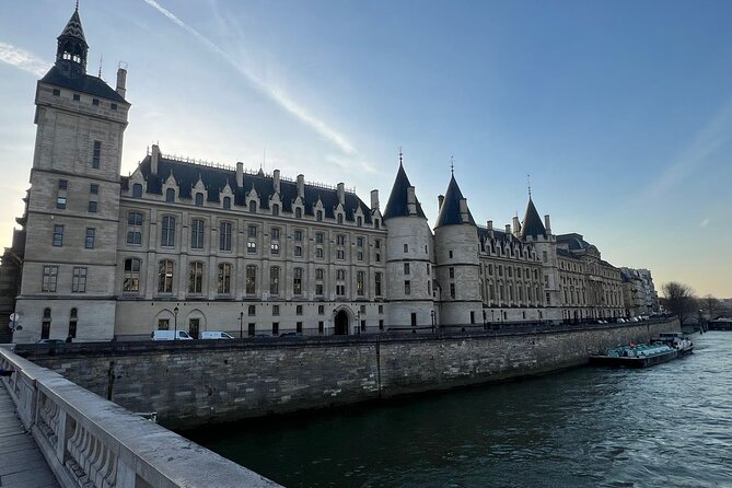 Paris Museum Pass: 2, 4, or 6 Days - The Louvre requires planning, not just a pass