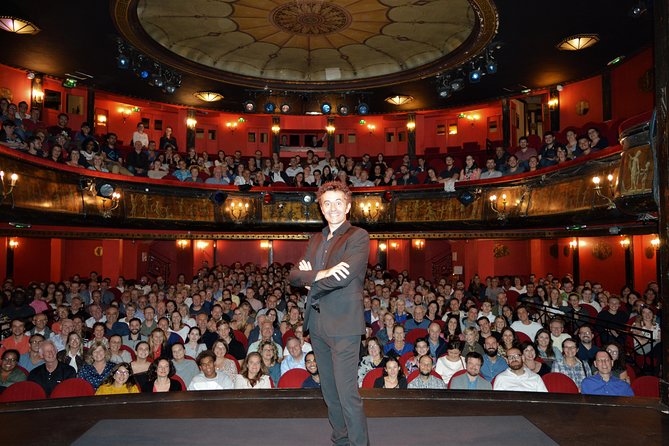 Paris night out : Comedy in English 'How to Become a Parisian ?' - Why the English format matters