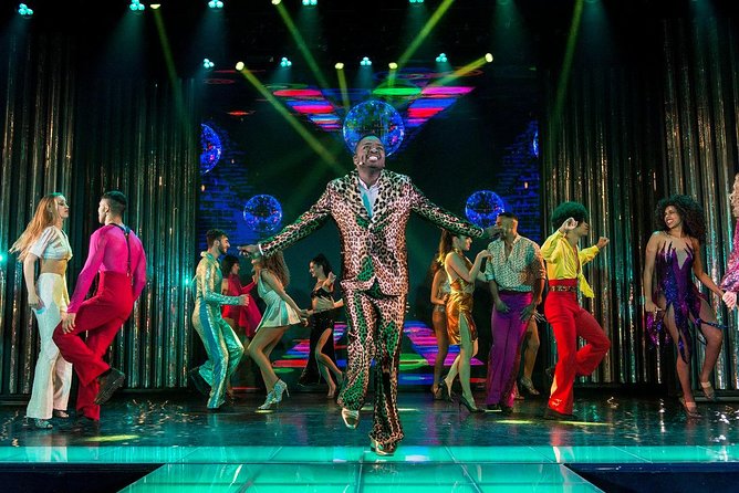 Paris Paradis Latin Cabaret Show with Champagne - Seating Can Shape the Entire Evening
