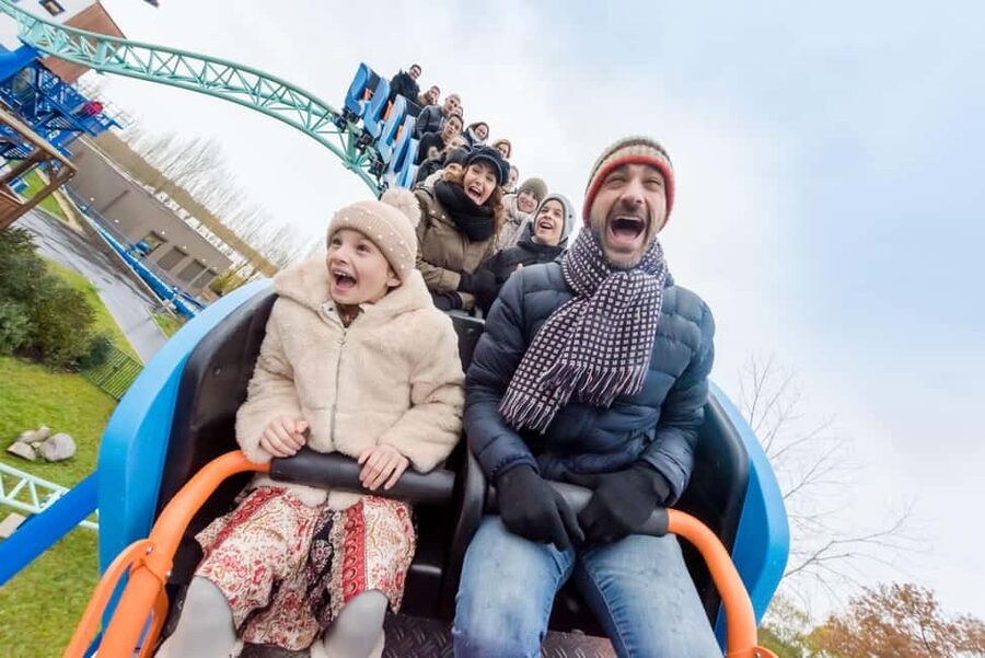 Paris: Parc Astérix Full-Day Entrance Ticket - Getting there from Paris