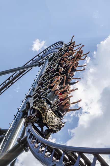 Paris: Parc Astérix Full-Day Entrance Ticket - Toutatis, Oziris, and Tonnerre 2 Zeus