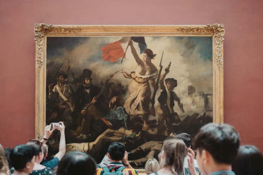 Paris: Priority Access Louvre with Host -Direct to Mona Lisa - Reaching Leonardo da Vinci’s Mona Lisa