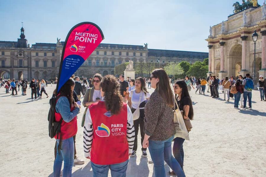 Paris: Priority Access Louvre with Host -Direct to Mona Lisa - Is $74 a fair price?