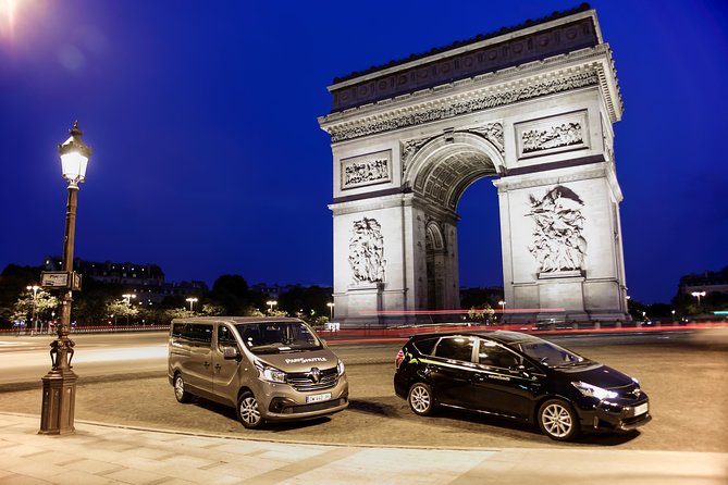 Paris Private Arrival Transfer from Charles de Gaulle (CDG) or Orly (ORY) - Finding the driver at the airport