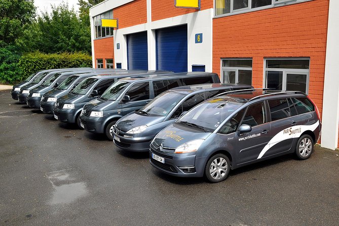 Paris Private Departure Transfer Charles de Gaulle (CDG) or Orly (ORY) - Driver service and airport help