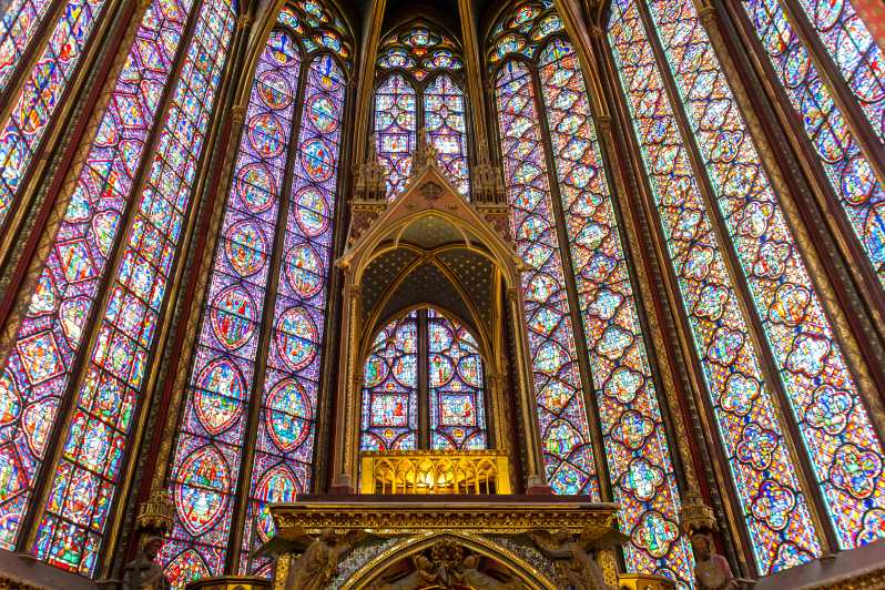 Paris: Sainte-Chapelle and Conciergerie Combined Tickets - Getting through the entrance at Palais de la Cité