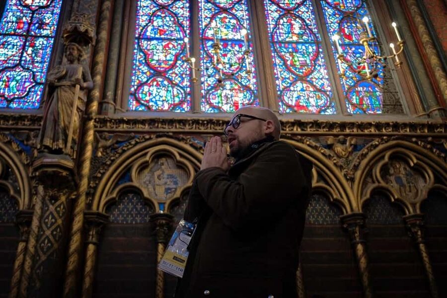 Paris: Sainte-Chapelle, Conciergerie, Notre Dame Guided Tour - Who should book this Île de la Cité tour?