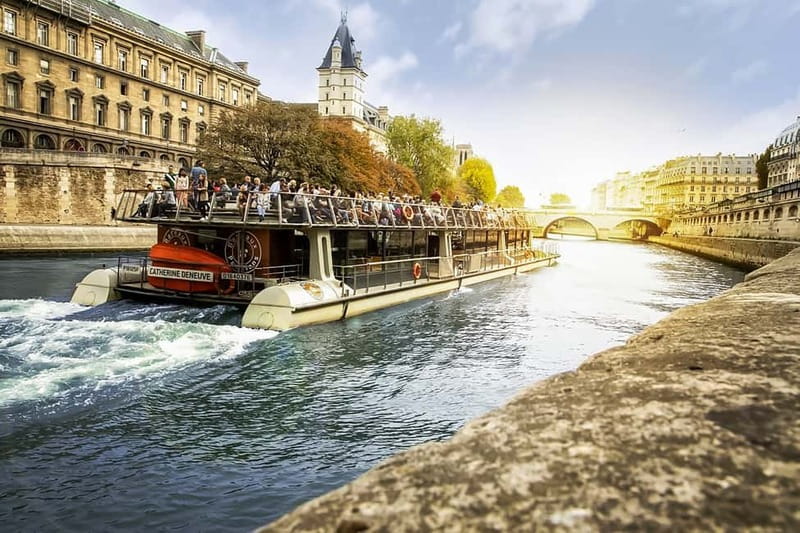 Paris: Seine Cruise & Crepe Tasting near the Eiffel Tower - Key points to know before you go