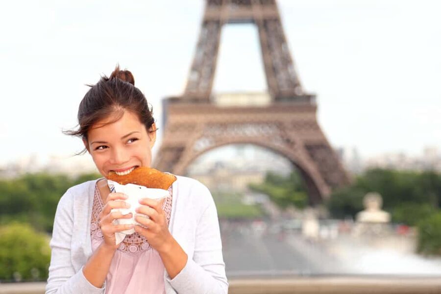 Paris: Seine Cruise & Crepe Tasting near the Eiffel Tower - Finding the boat at Port de la Bourdonnais