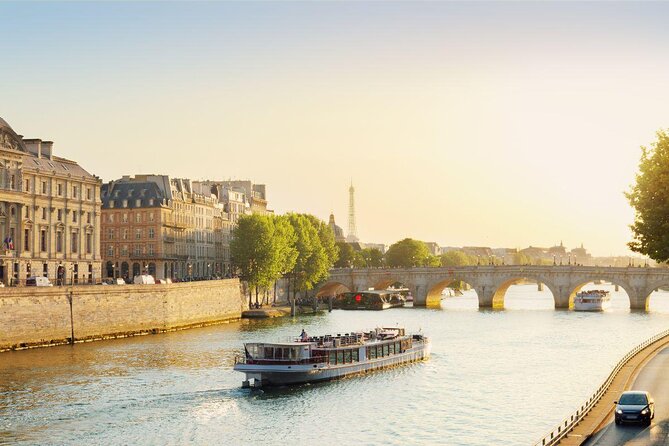 Paris Seine River Sightseeing Cruise with Commentary by Bateaux Parisiens - Why the Seine is the best first look at Paris