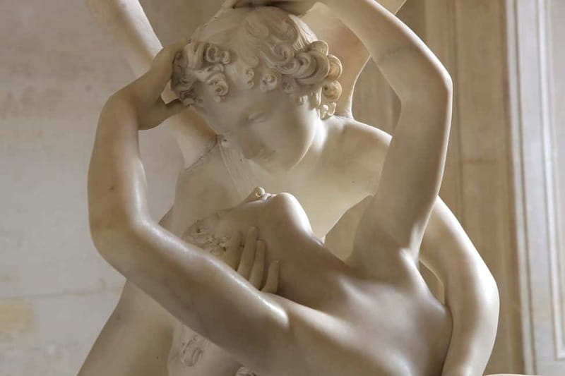 Paris: Skip-the-Line Louvre Highlights Tour with Mona Lisa - Why a two-hour Louvre tour makes sense