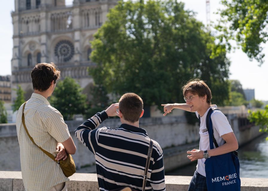 Paris Uncovered: Unique Guided Walking Tours with a Twist - What the guides add to the price
