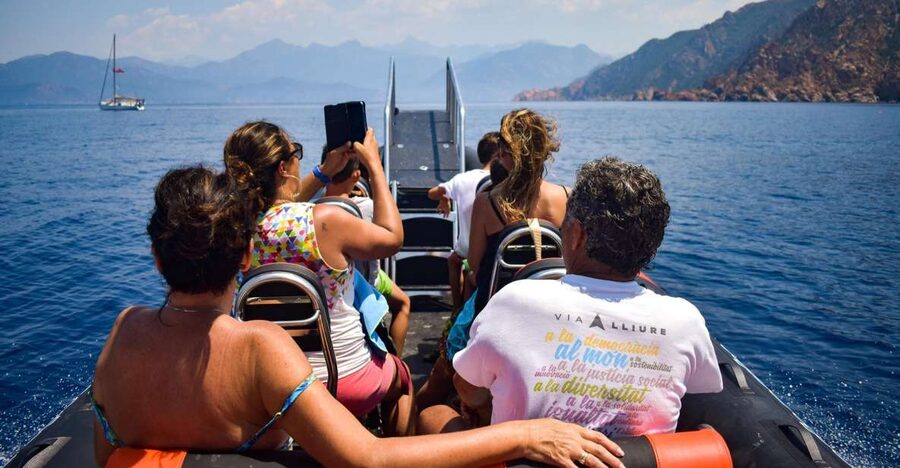 Porto: Scandola and Calanches of Piana Boat Trip - Seats, comfort, and the small practical details