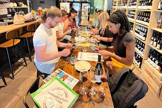 Professional - Bordeaux Wine and Cheese Tasting with a walking tour - The twin houses at 29 Quai des Chartrons