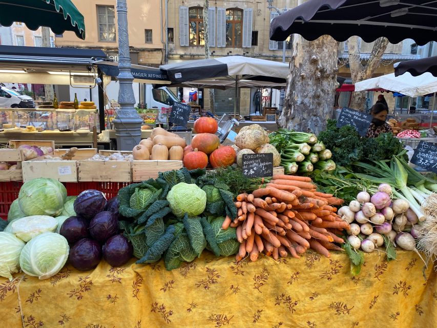 Provencal Market Walking Tour with Tastings - A guide who knows the people behind the stalls