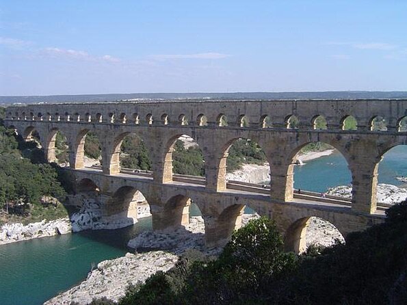 Provence in One Day Small Group Day Trip from Avignon - Key points to know before booking