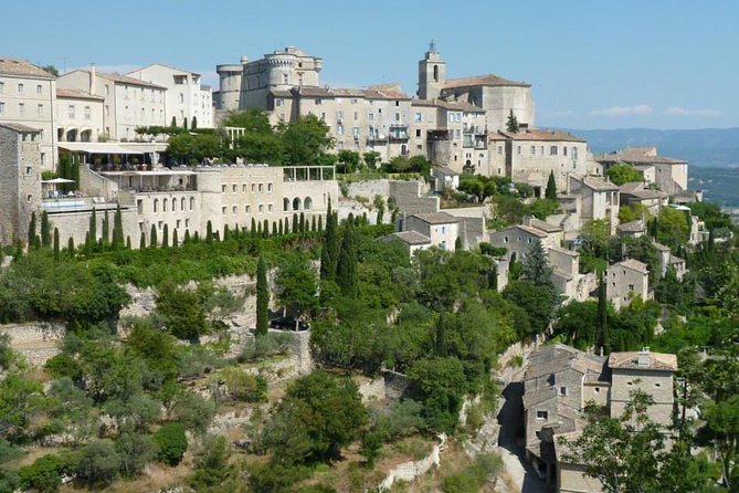Provence in One Day Small Group Day Trip from Avignon - Les Baux and its medieval hilltop setting