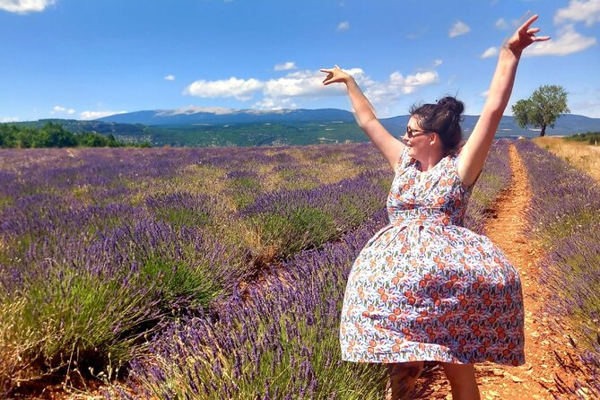 Provence Lavender Fields Tour from Aix-en-Provence - What the $108.89 price includes
