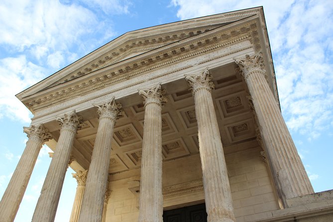 Roman Sites and Historical Places Day Trip from Avignon - Nîmes Arena: Rome’s amphitheater in daily life