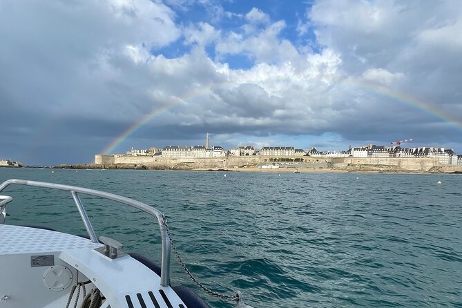Saint-Malo: 1h30 guided boat trip (Commented FR & EN) - Is $59.26 a fair price?