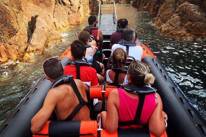 Sea trips Scandola Girolata and Calanches de Piana - Why the Porto coastline is best seen by boat