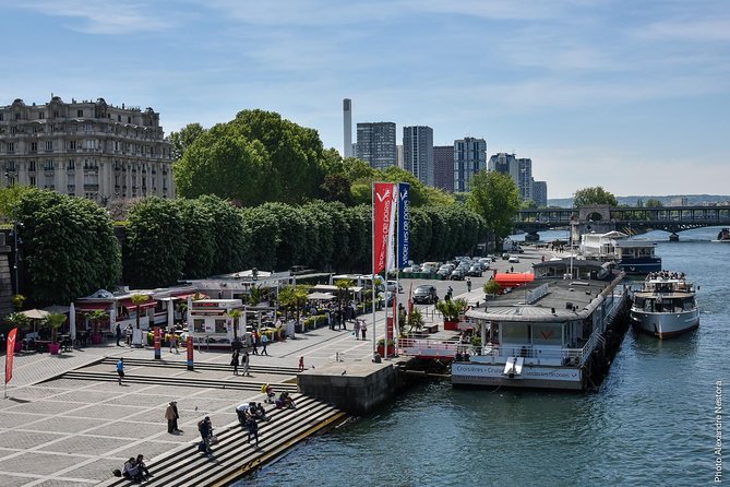 Seine River Guided Cruise by Vedettes de Paris - Royal power, revolution, and the Louvre