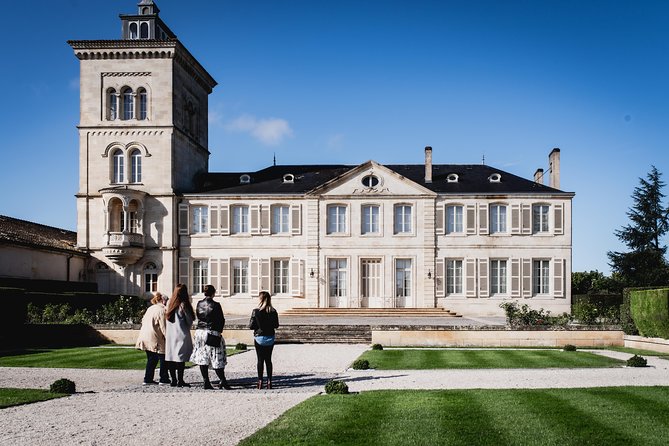 St-Emilion & Médoc Wine Day Tour: Chateaus, Tastings and Lunch - Château Dauzac and the Médoc change of mood