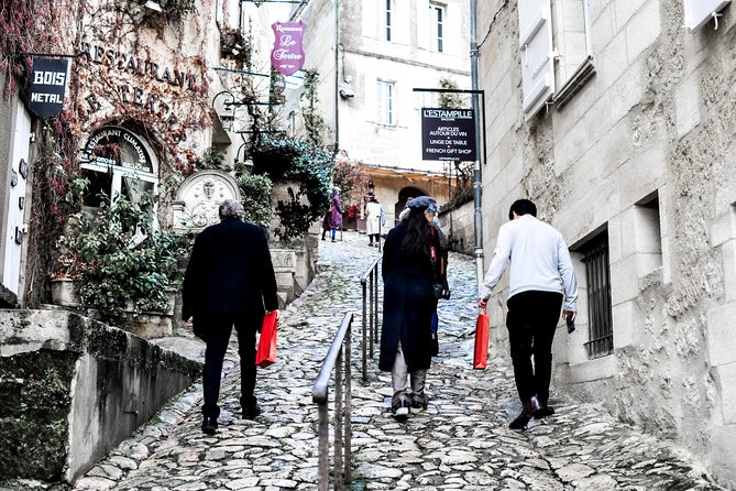 St-Emilion & Médoc Wine Day Tour: Chateaus, Tastings and Lunch - Starting in Bordeaux at 9 a.m.
