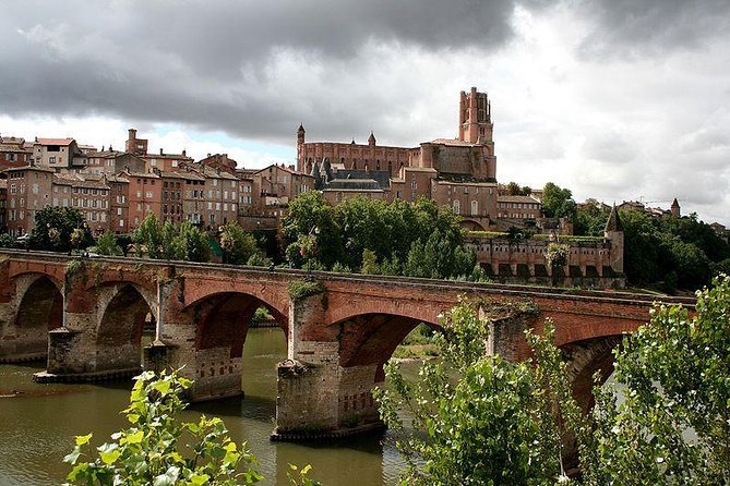 Toulouse: Albi and Cordes/Ciel Day Trip with Audio Guides - Key points before you book