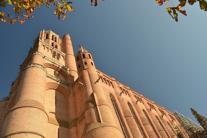 Toulouse: Albi and Cordes/Ciel Day Trip with Audio Guides - The morning departure from 29 allée Jean-Jaurès