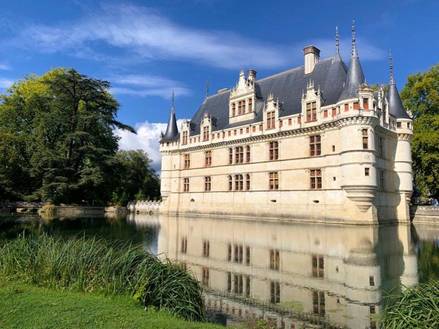 Tours: Chateaux Azay-le-Rideau and Villandry Morning Tour - Key points at a glance