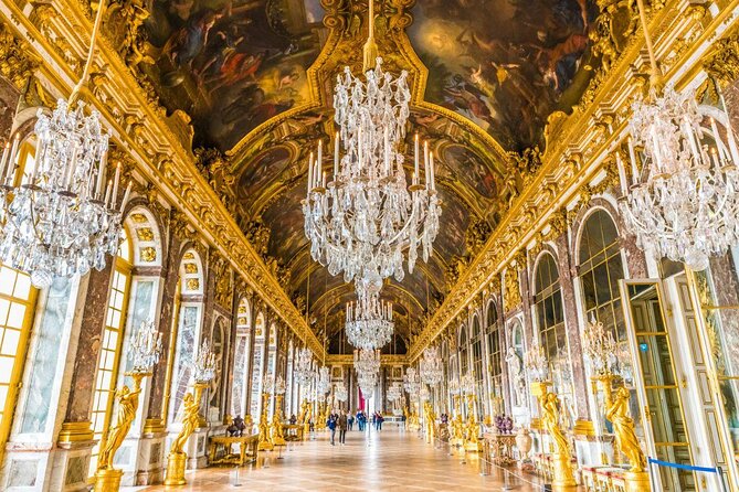 Versailles Bike Tour with Market, Gardens & Guided Palace Tour - At a glance