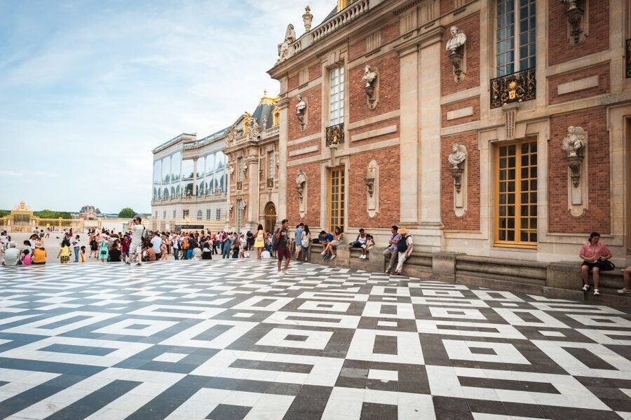 Versailles Bike Tour with Palace & Queen Farm Entrance - Riding Through the Royal Grounds