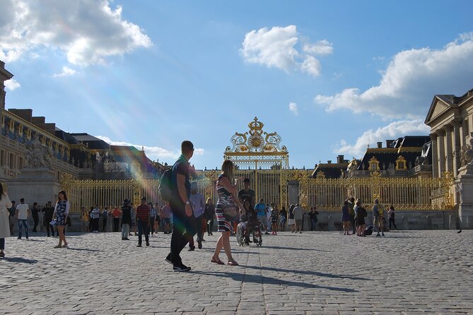 Versailles Palace Guided Tour with Gardens Access - Meeting at the Louis XIV statue