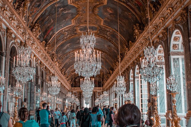 Versailles Palace Guided Tour with Reserved Entry - How much value do you get for $84.65?