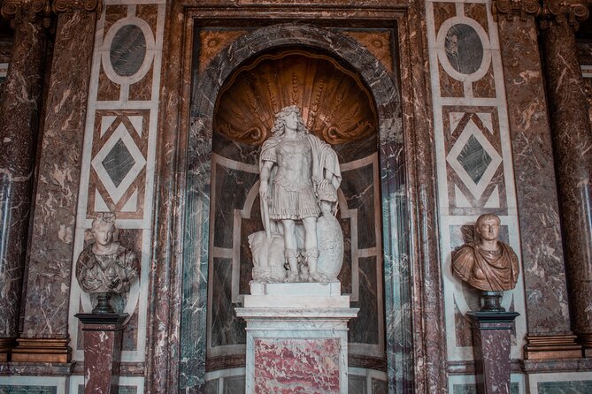 Versailles Palace Guided Tour with Reserved Entry - Timing, weather, and what to bring