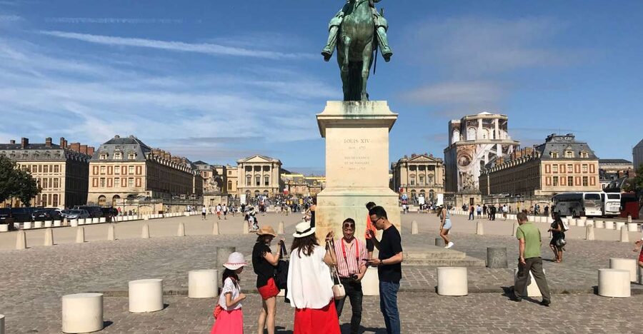 Versailles: Palace Guided Tour with Skip-the-Line Ticket - Key points at a glance