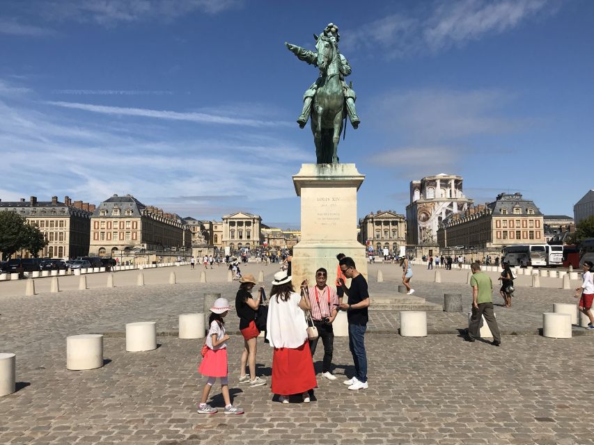 Versailles: Palace Guided Tour with Skip-the-Line Ticket - Meeting beneath the Sun King