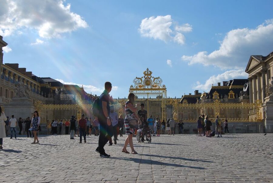 Versailles: Palace Guided Tour with Skip-the-Line Ticket - Free time inside the palace after the guide leaves