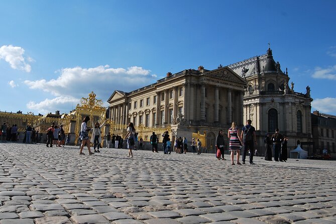 Versailles Small Group Guided Tour with Local Guide - The Royal Chapel and the palace sequence